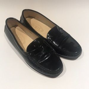 Tods patent leather loafers